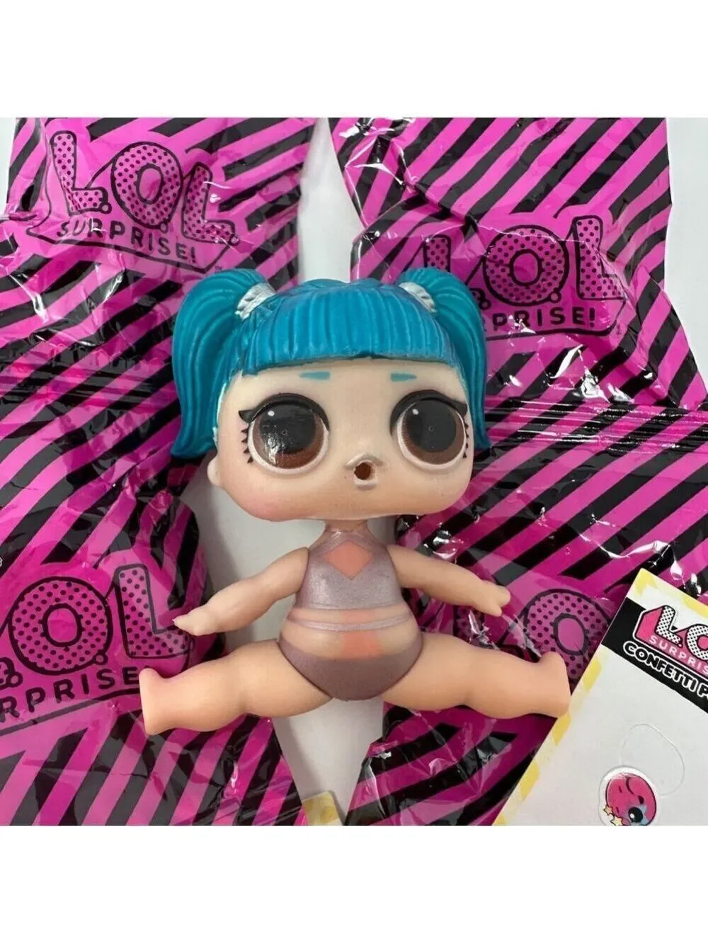 Original LOL Surprise Confetti Pop Glamstronaut Ultra Rare Doll Color Change